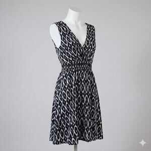 George black and white modern geometric v-neck Womens Summer Dress, sz XS